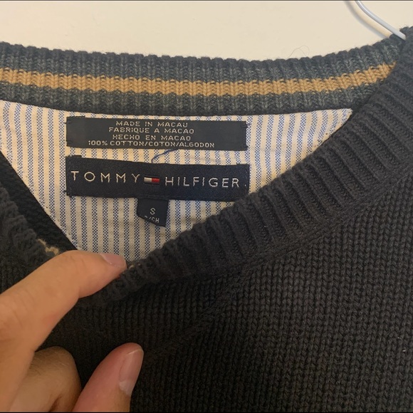Tommy Hilfiger Sweater - Picture 3 of 4